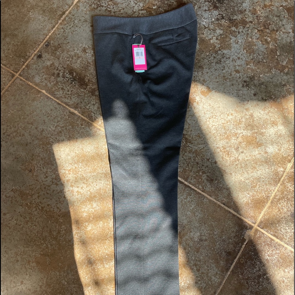 Womens size 10 Kade Slim Straight leg pant.